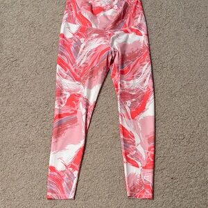 Old Navy Active Coral and Cream Leggings